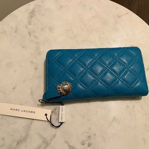 Marc by Marc Jacobs turquoise wallet